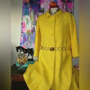 RARE Vintage Italian LA MENDOLA Vintage MCM Yellow Coat Jacket Retro Mod PRETTY